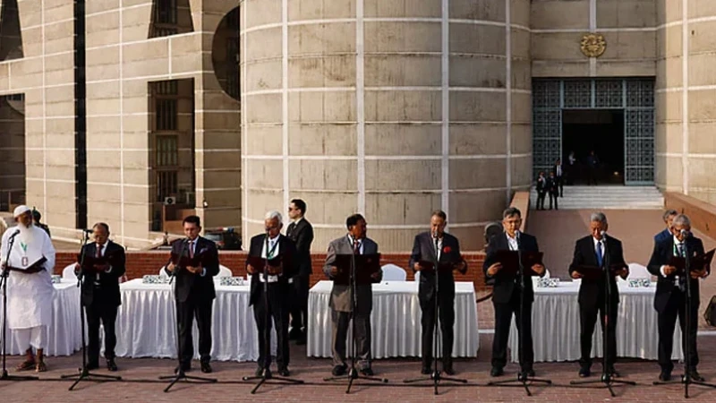 গাড়ি-বাড়িসহ ১৩ ধরনের সুবিধা পাচ্ছেন মন্ত্রী-প্রতিমন্ত্রীরা