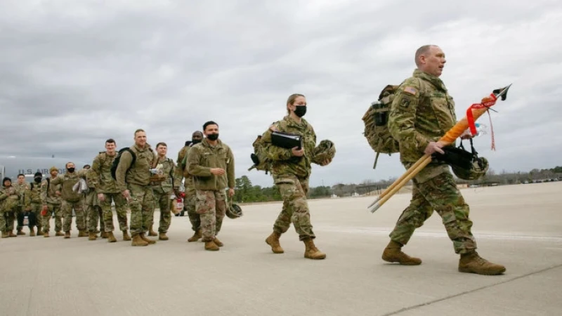কাতার-বাহরাইনের ঘাঁটি থেকে শত শত সেনা সরিয়ে নিচ্ছে যুক্তরাষ্ট্র