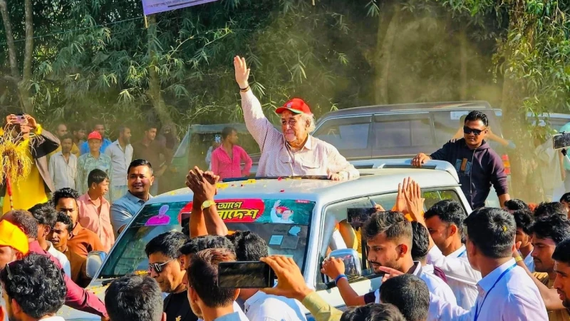 বান্দরবানে নবনির্বাচিত এমপি সাচিং প্রু জেরীকে গণসংবর্ধনা