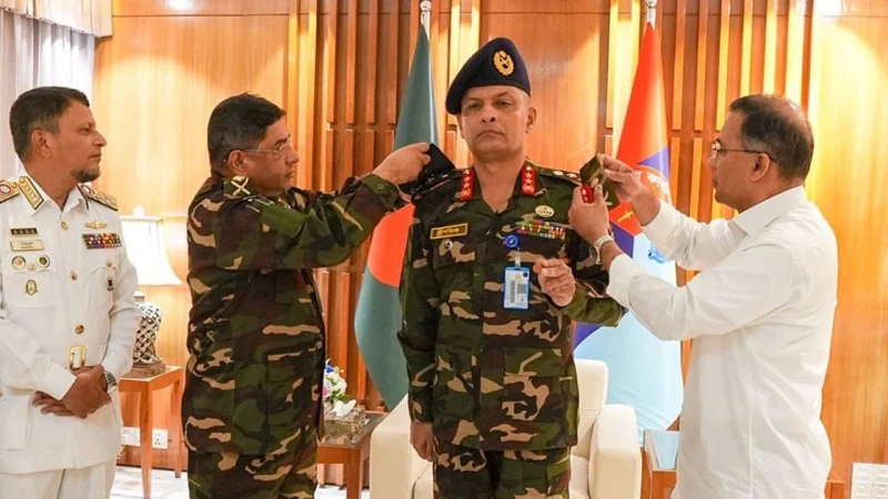সশস্ত্র বাহিনী বিভাগের নতুন প্রিন্সিপাল স্টাফ অফিসারের দায়িত্বভার গ্রহণ