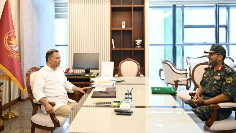 আনসারকে জনসেবামূলক কাজ অব্যাহত রাখার নির্দেশ প্রধানমন্ত্রীর