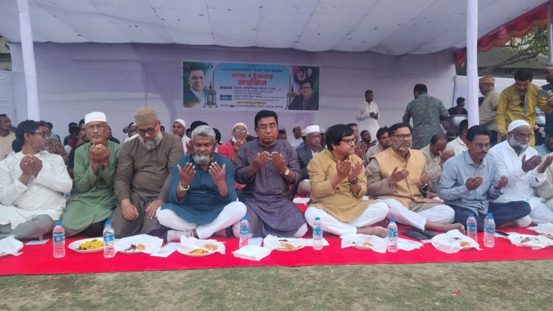 মাদারগঞ্জে ইউনিয়ন বিএনপির উদ্যোগে ইফতার ও দোয়া মাহফিল
