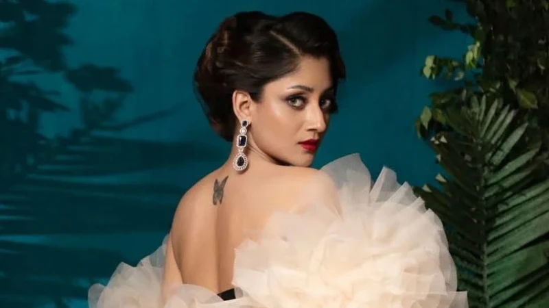 নিজের প্রেম-সম্পর্ক নিয়ে সত্যিটা বলে দিলেন পূজা চেরী