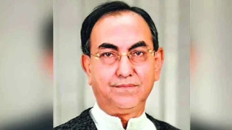 মির্জা আব্বাসকে নেওয়া হলো সিঙ্গাপুর, শারীরিক অবস্থা স্থিতিশীল