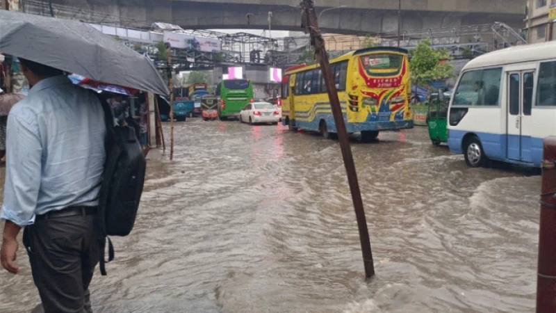 জলাবদ্ধতার সেই চিরচেনা রূপ ফিরলো রাজধানীতে