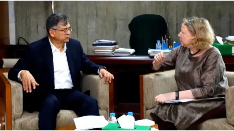 পুলিশ প্রশিক্ষণ ও সংস্কারে সহায়তা দিতে চায় ইউনেসকো