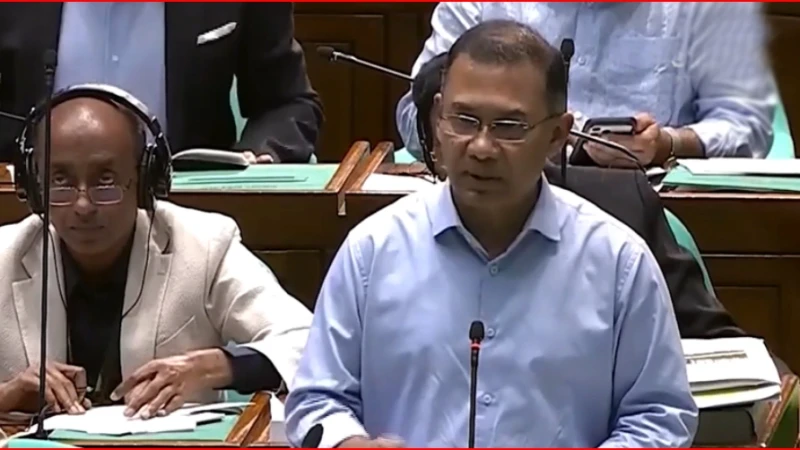 চট্টগ্রামের জলাবদ্ধতায় প্রধানমন্ত্রীর দুঃখপ্রকাশ, সমাধানে চলমান কাজের আশ্বাস