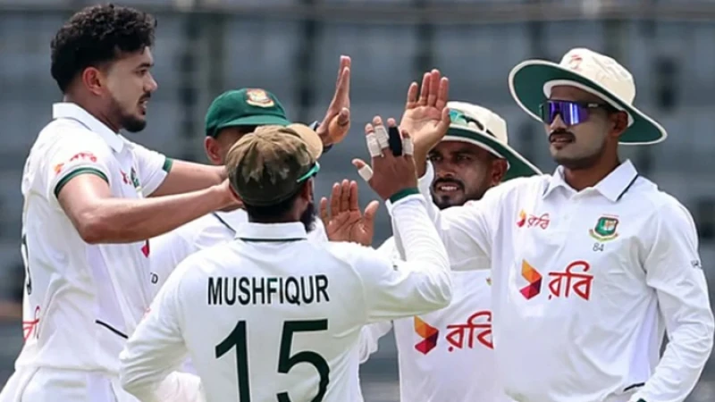 ৬ ওভারে ৩ উইকেট নেই, চাপে পাকিস্তান