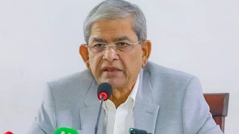 অর্থনীতিতে স্থিতিশীলতা ফেরাতে কাজ করছে সরকার
