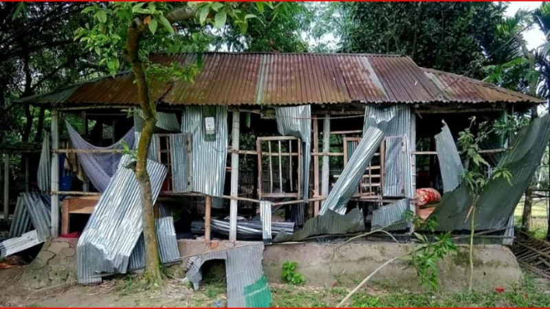 গাইবান্ধায় কিশোর হত্যার ঘটনায় অভিযুক্তদের বাড়িতে হামলা-ভাঙচুর
