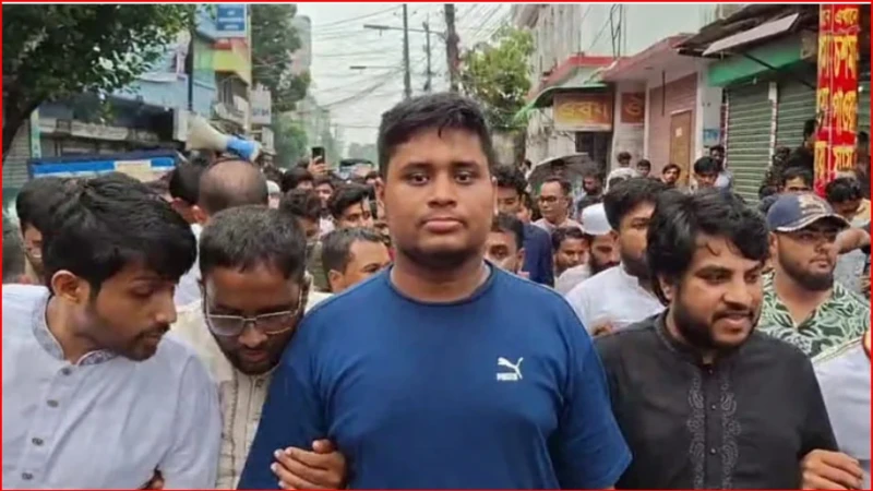 অতীতের সরকার ভোট চুরি করত, বর্তমান সরকার ফল চুরি করেছে: হাসনাত আবদুল্লাহ