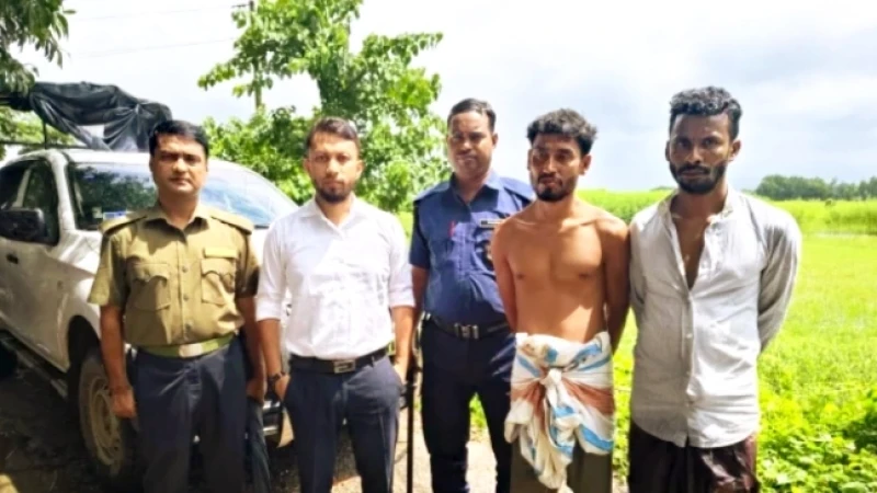 কুমিল্লায় অবৈধভাবে বালু উত্তোলন: ২ ব্যবসায়ীর কারাদণ্ড, ড্রেজার-পাইপ অপসারণ