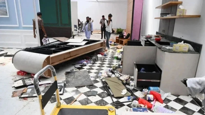 ছয়জন রিমান্ডে, অস্ত্র সরবরাহকারীরা এখনো ধরাছোঁয়ার বাইরে