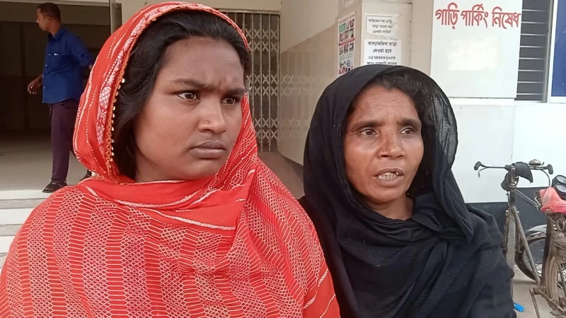 চারঘাটে প্রতিবন্ধী তরুণীকে ধর্ষণের অভিযোগ, ৬০ বছরের ব্যক্তি অভিযুক্ত