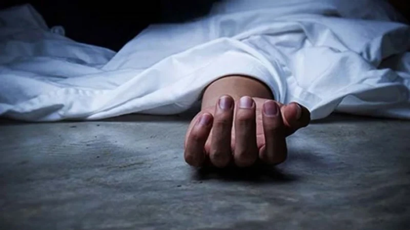 ভাটারায় বোনের বাসা থেকে কিশোরীর ঝুলন্ত মরদেহ উদ্ধার