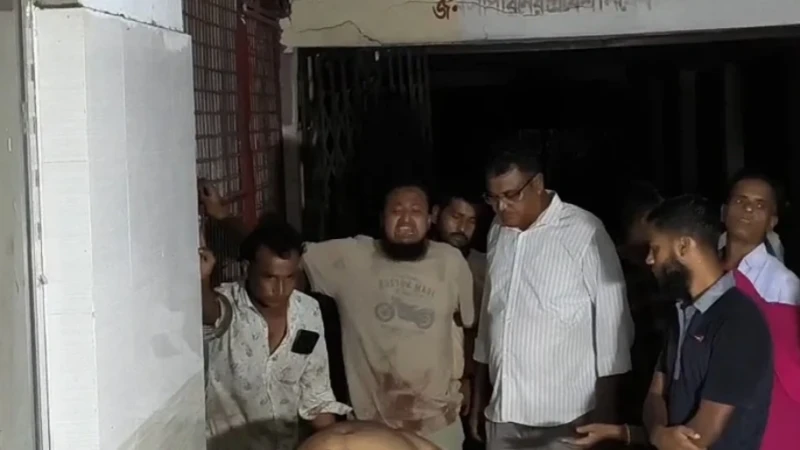 পাবনায় ইজারাদারের কার্যালয়ে ঢুকে গুলি, আ.লীগ ও শ্রমিক দলের দুই নেতা নিহত