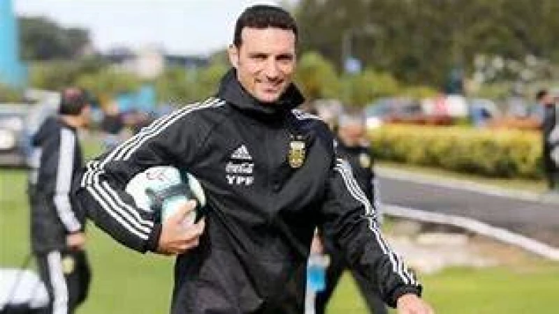 মেসির দলবদল নিয়ে মুখ খুললেন স্কালোনি