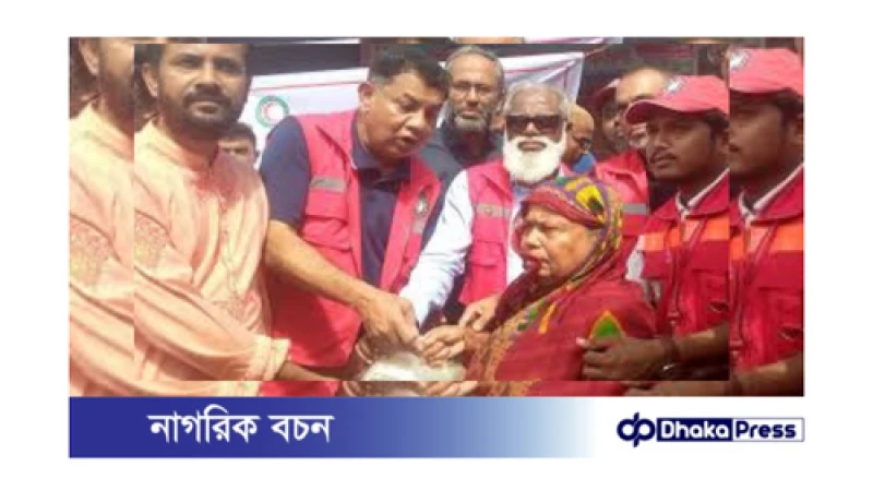 ফেনী বন্যায় রেড ক্রিসেন্টের ত্রাণ কার্যক্রম
