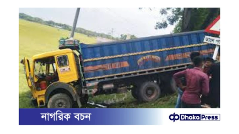 যশোরে ভয়াবহ সড়ক দুর্ঘটনা: বাস-ট্রাক সংঘর্ষে হেলপার নিহত