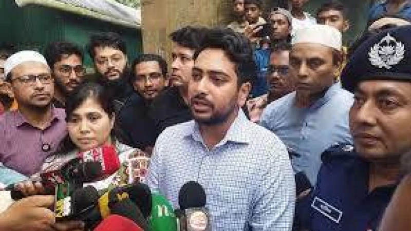 পার্বত্য চট্টগ্রামে ইন্টারনেট বন্ধের অভিযোগ অস্বীকার: তথ্য ও সম্প্রচার মন্ত্রণালয়ের উপদেষ্টা মো. নাহিদ ইসলাম