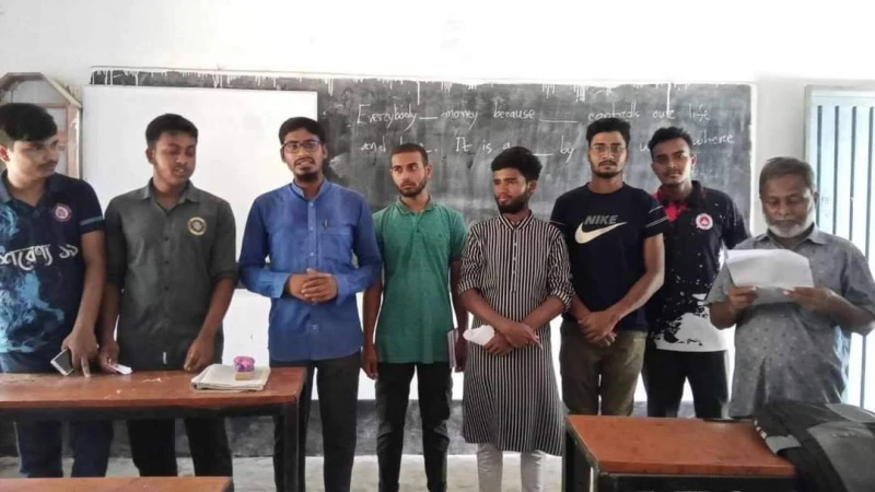 পলাশবাড়ীতে ইসলামি ছাত্র শিবির পৌর শাখার উদ্যোগে বিভিন্ন শিক্ষা প্রতিষ্ঠানে দাওয়াতি কার্যক্রম অনুষ্ঠিত 