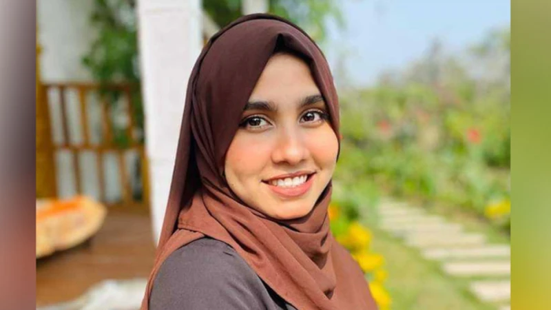 রাজধানীতে বাসচাপায় শিক্ষার্থীর মৃত্যু: শোকাহত পরিবার ও সহকর্মীরা