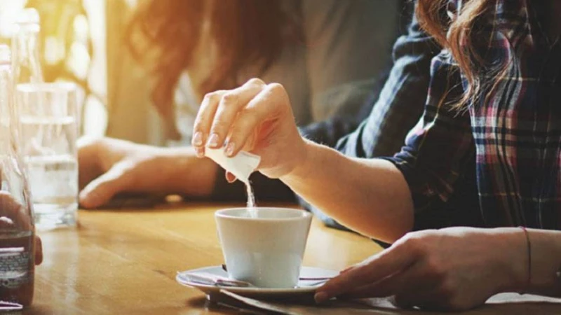 কৃত্রিম চিনি গ্রহণের যা জানবেন আগে