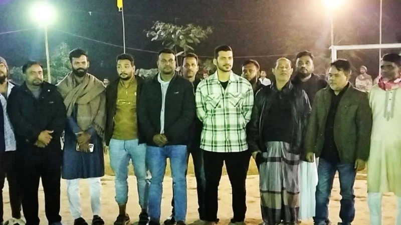বন্দরে মোয়াজ্জেম হোসেন কালু স্মৃতি ডিগবার ফুটবল টুর্নামেন্টের উদ্বোধন