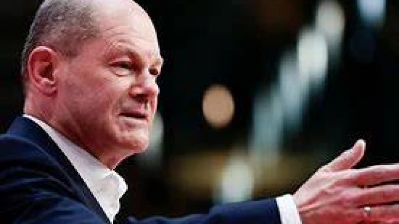 বাইডেনের প্রতি সমর্থন শলৎসের