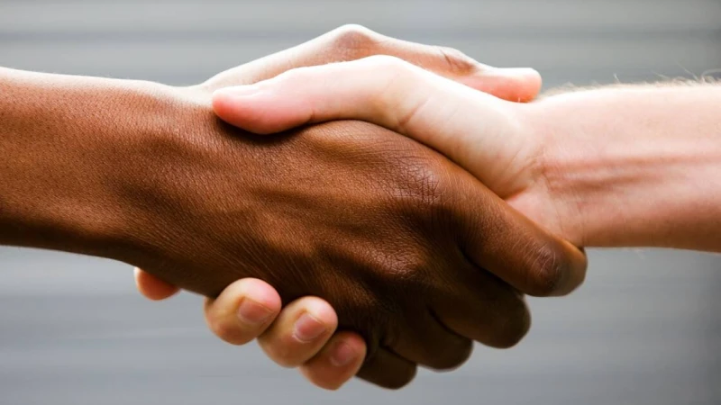 দুনিয়ার বন্ধুত্ব যেভাবে জান্নাত লাভে সহায়ক হবে