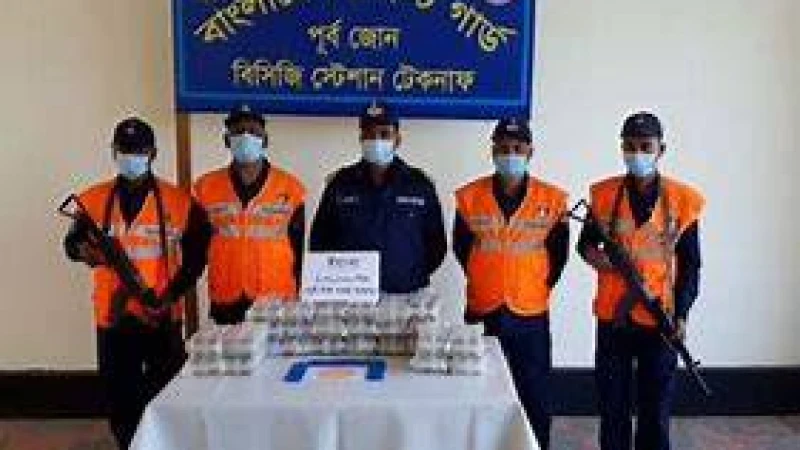 বস্তা ফেলে পালাল পাচারকারীরা, মিলল ৩ লাখ ইয়াবা