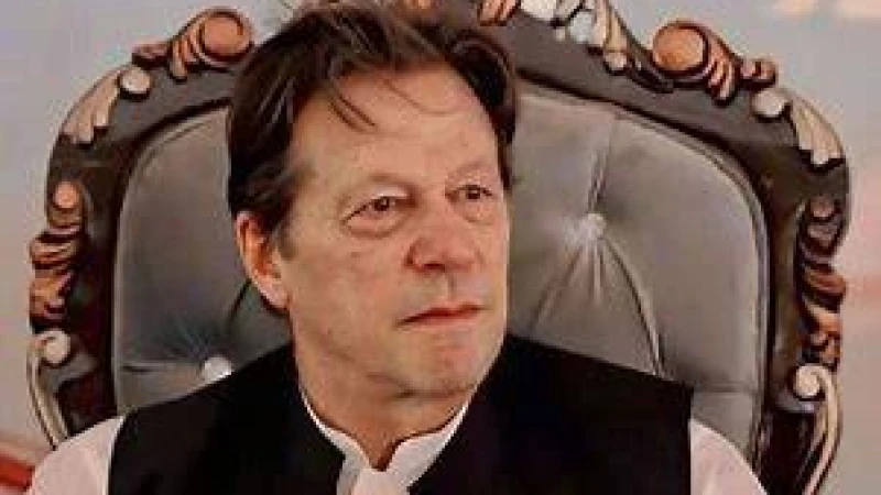 তবে কী গৃহবন্দী হচ্ছেন ইমরান খান!