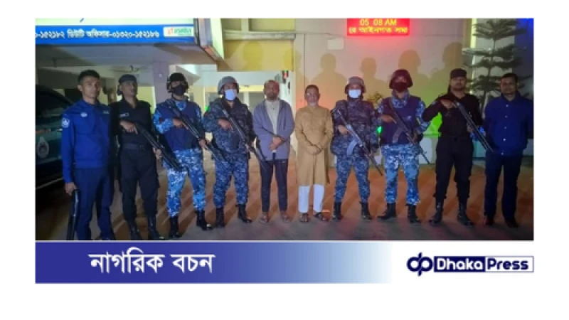 ভোলায় ডেভিল হান্ট অভিযানে মুক্তিযোদ্ধা সংসদের সাবেক  কমান্ডার সহ গ্রেফতার -২