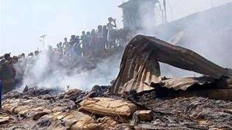 অজ্ঞাত ৩৫ জনের বিরুদ্ধে রোহিঙ্গা ক্যাম্পে আগুনের ঘটনায় মামলা