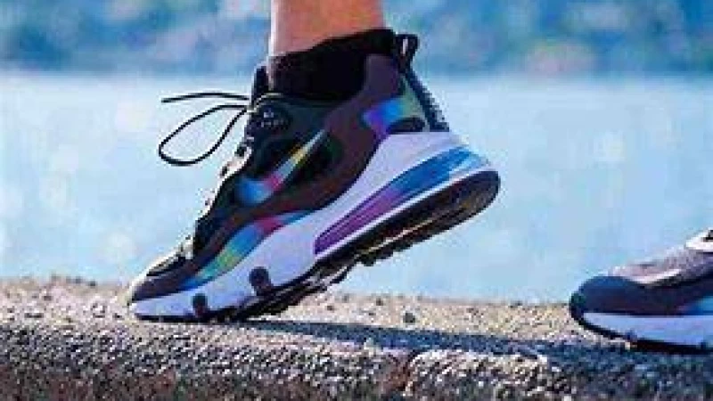 উপযুক্ত জুতা হাঁটার জন্য