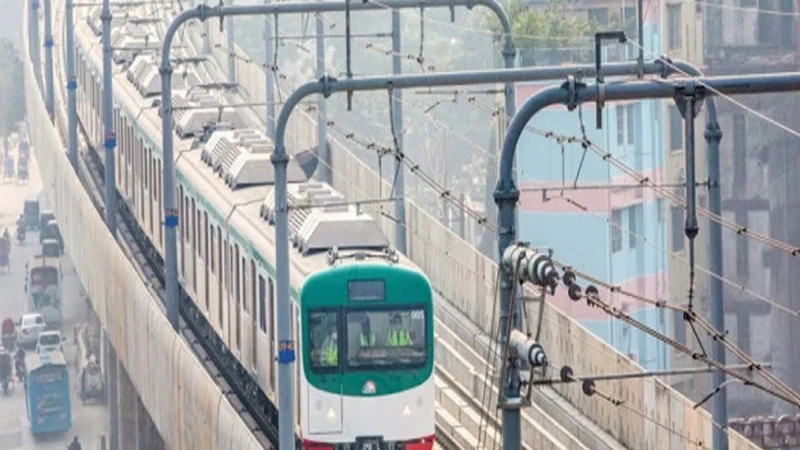আজ( 31-মে) থেকে নতুন সময়সূচিতে চলছে মেট্রোরেল