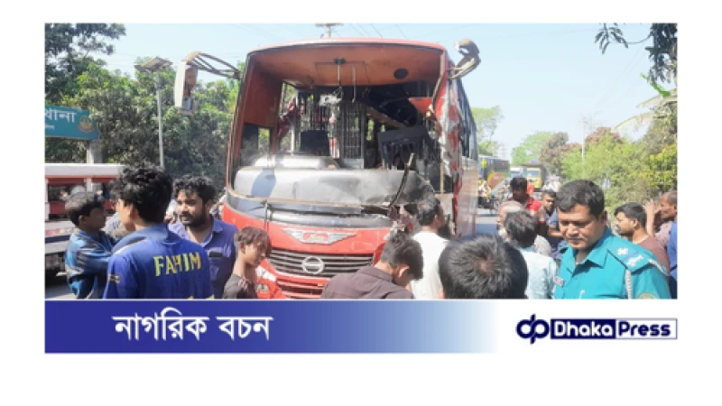 পুঠিয়ার বেলপুকুরে বাস ও ট্রাকের মুখোমুখি সংঘর্ষ; ৫ জন আহত