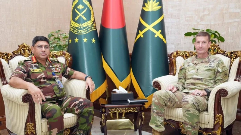 সেনাবাহিনী প্রধানের সাথে ইউএস আর্মি প্যাসিফিক কমান্ড এর ডেপুটি কমান্ডারের সৌজন্য সাক্ষাৎ