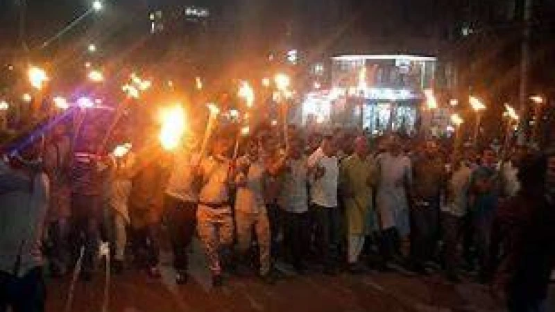 ঢাকায় হারিকেন মিছিল রিজভীর নেতৃত্বে লোডশেডিংয়ের প্রতিবাদে