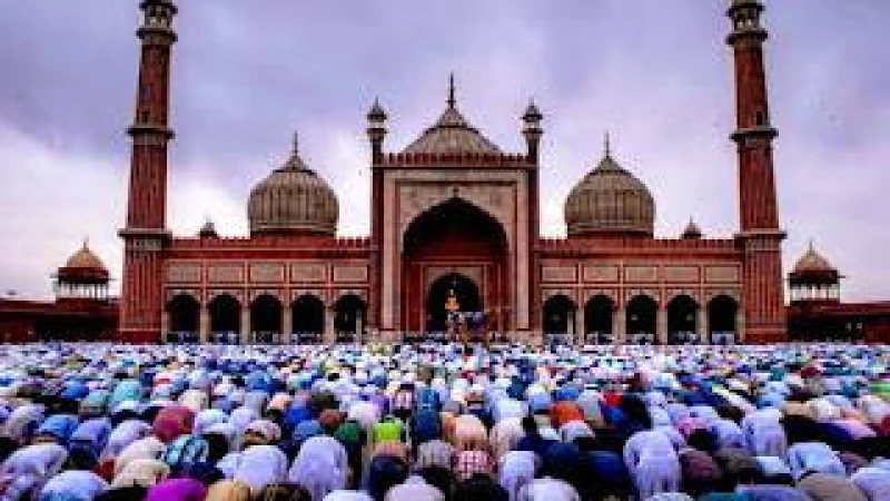 বৃহত্তর জমায়েত আলেমদের জানাজায়