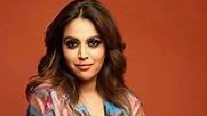 সুখবর দিলেন স্বরা ভাস্কর