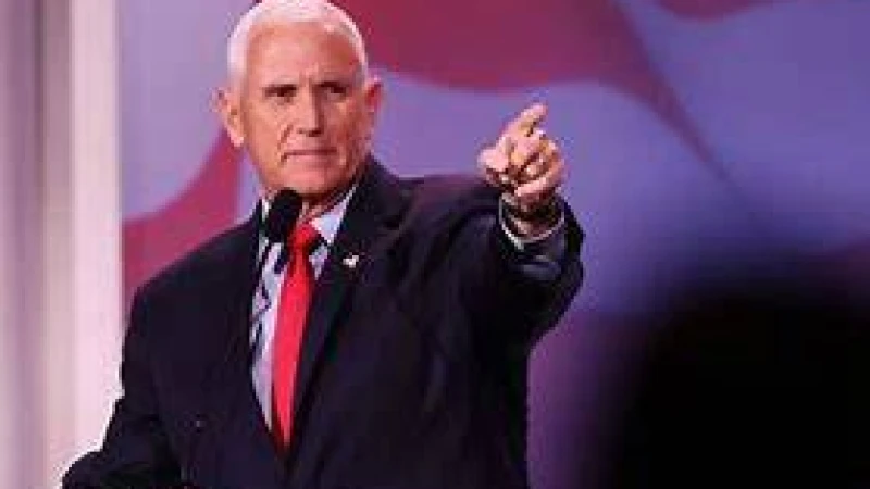 চ্যালেঞ্জ ছুড়লেন ট্রাম্পকে পেন্স