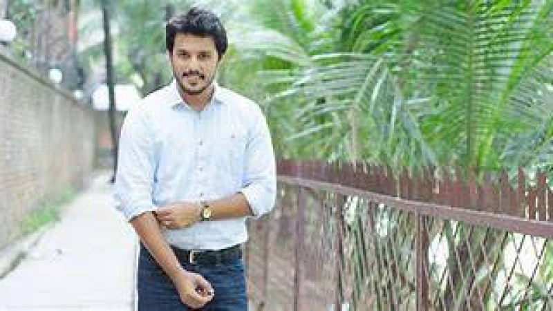 শুটিংয়ে ইরফান সাজ্জাদ শোক কাটিয়ে যমজ সন্তানের