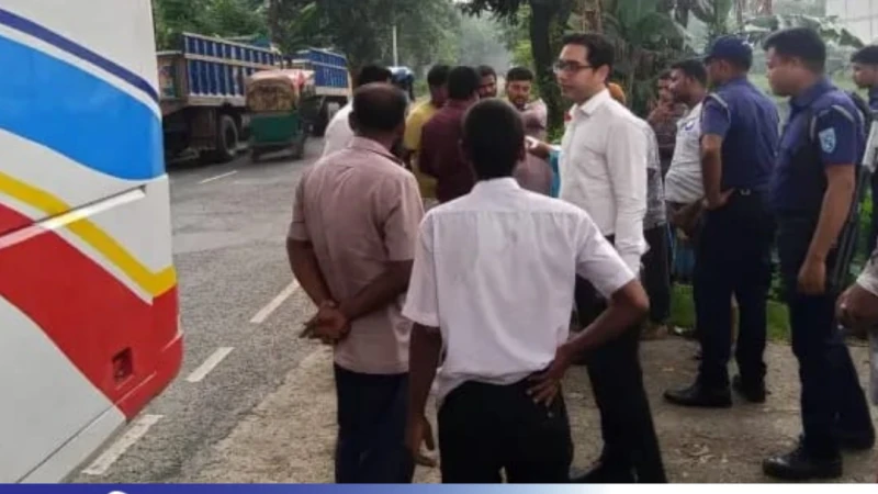 কুড়িগ্রামে গাড়িতে হাইড্রোলিক হর্ণ ব্যবহারের অপরাধে জরিমানা