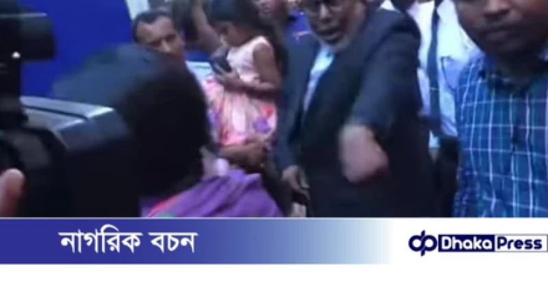 ‘ক্যামেরা নামাও, এটা খেলার মাঠ নয়, এটা আদালত’