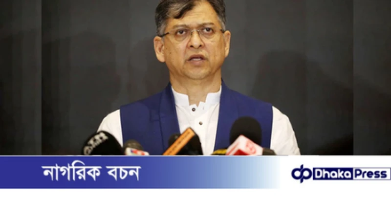 ডাকসু নির্বাচনের বিজয়ীদের অভিনন্দন জানালেন সালাহউদ্দিন আহমেদ