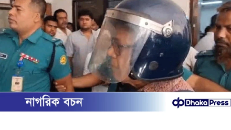 পানি ও চকলেট খেতে বাধা, পুলিশের ওপর চটলেন কামরুল ইসলাম