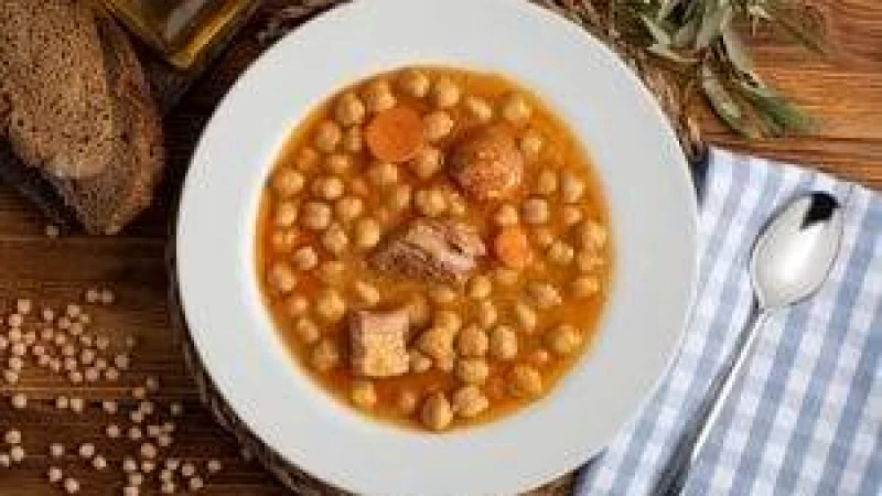 মাংসের ঝোলে কাবুলি বুট রেসিপি