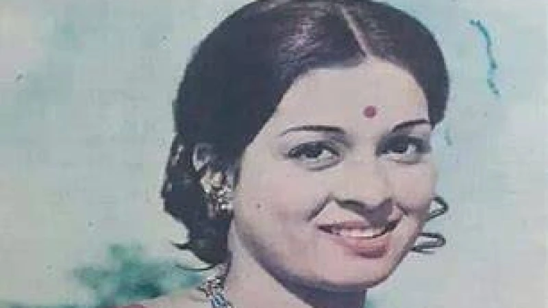 আজ ঢালিউড রাণী শাবানার জন্মদিন