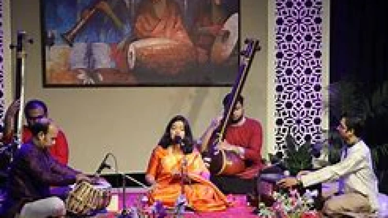 রবীন্দ্রসংগীতের আসর ছায়ানটে